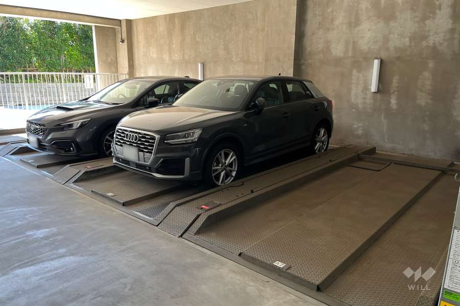 敷地内駐車場（屋内機械式）