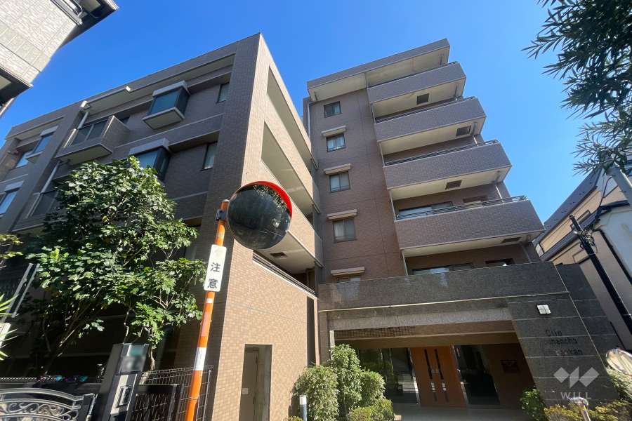 クリオ方南町壱番館の外観（西側から）