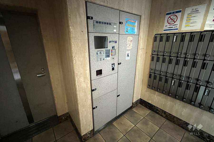 宅配ボックスと共用ポスト