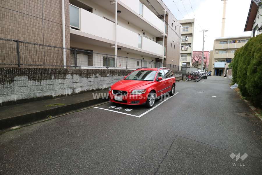 敷地内駐車場（屋外平面式）