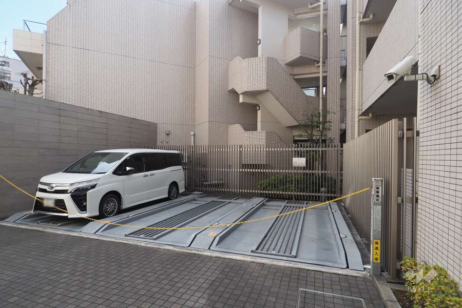 敷地内駐車場（屋外機械式）