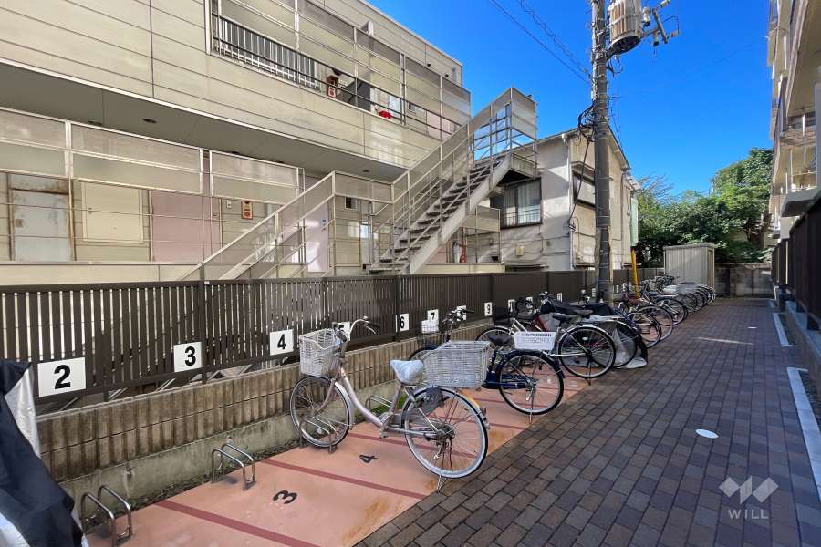 駐輪場　