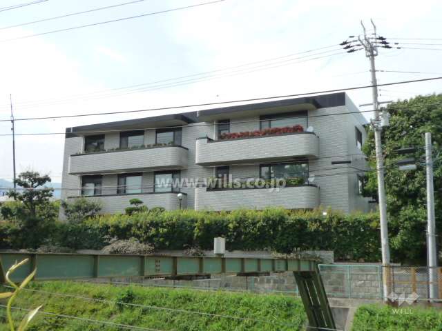 雲井町パークマンションの外観（南側から）