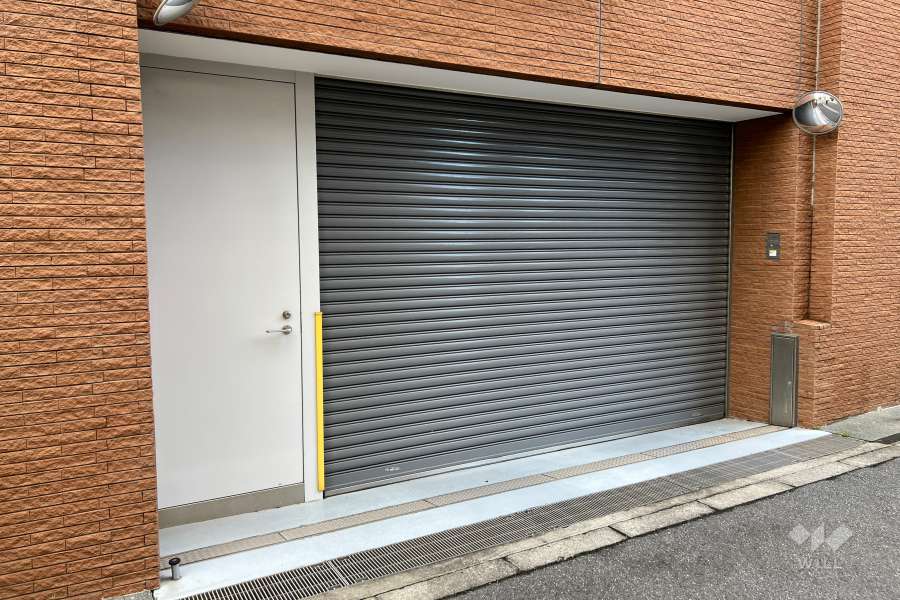 敷地内駐車場（屋内平面式）
