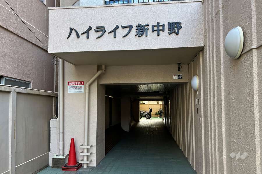 エントランス