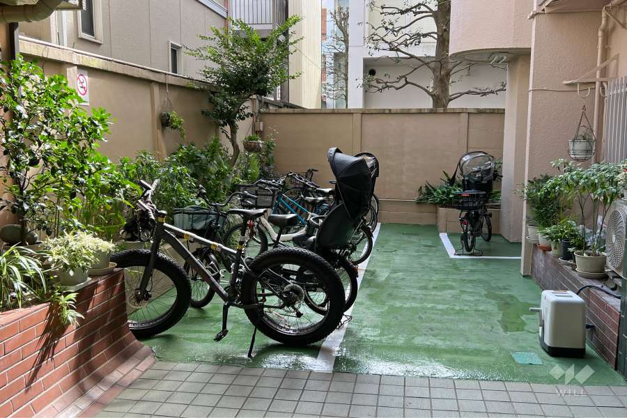 駐輪場