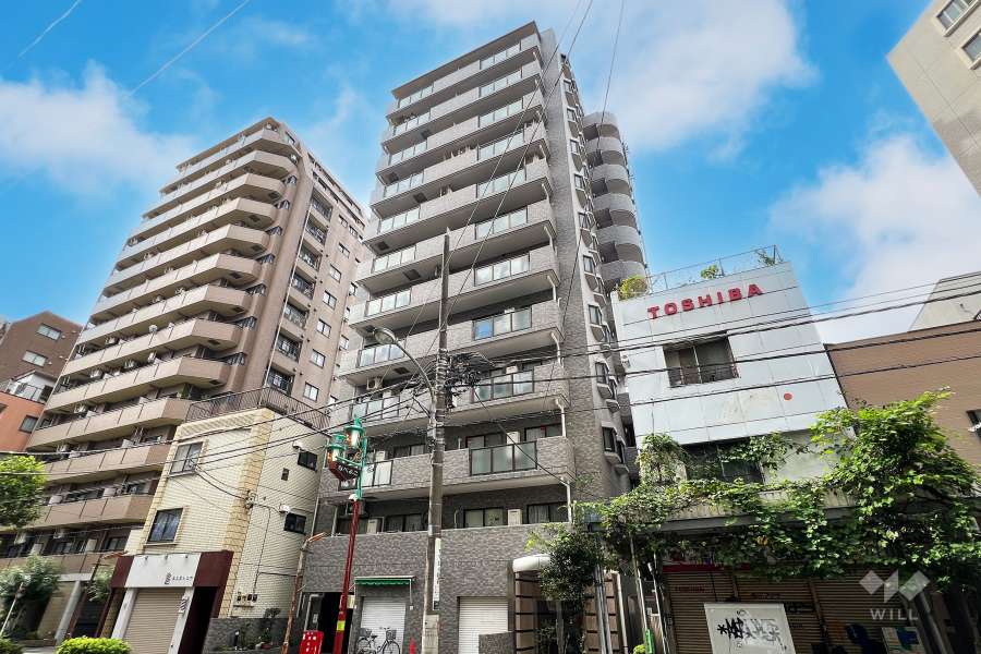 オリエンタル新中野の外観（東側から）