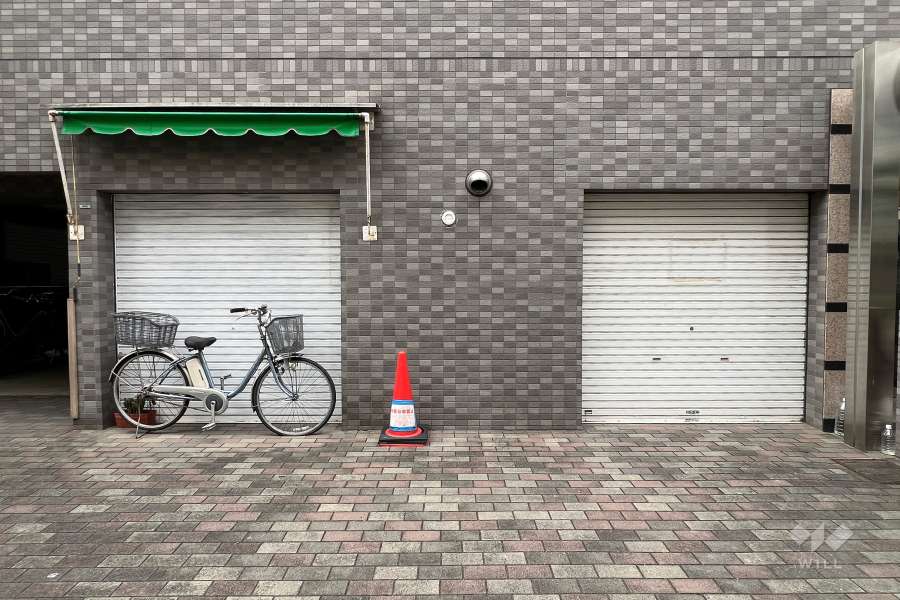 敷地内駐車場（屋内平面式）