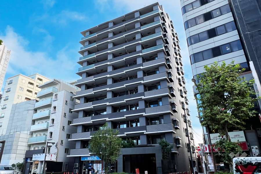 アジールコフレ中野坂上の外観（北側から）