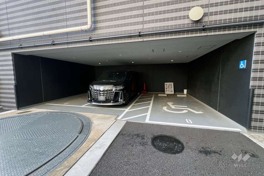 敷地内駐車場（屋内平面式）