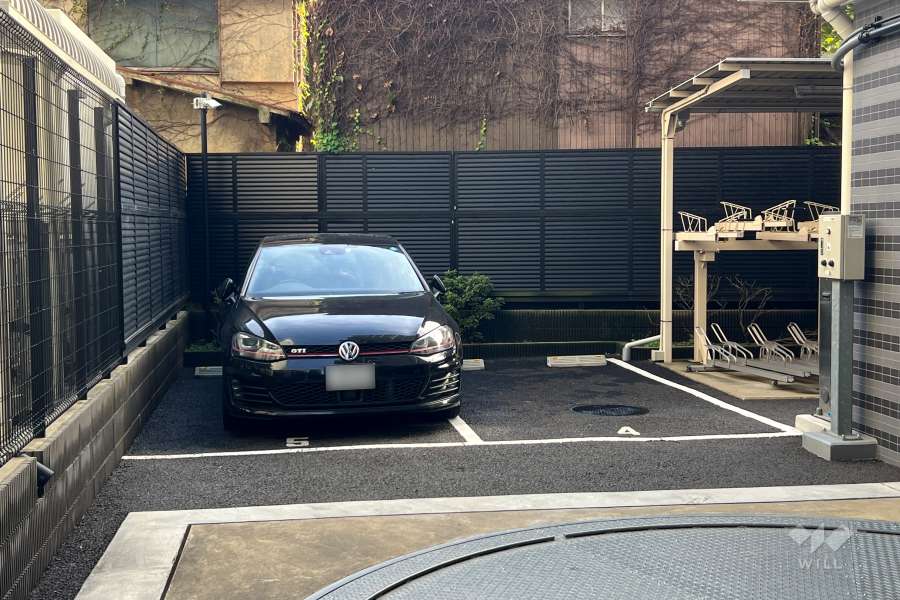 敷地内駐車場（屋外平面式）