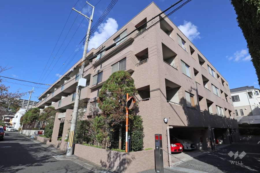 甲陽園ガーデンハウスの外観（南西側から）