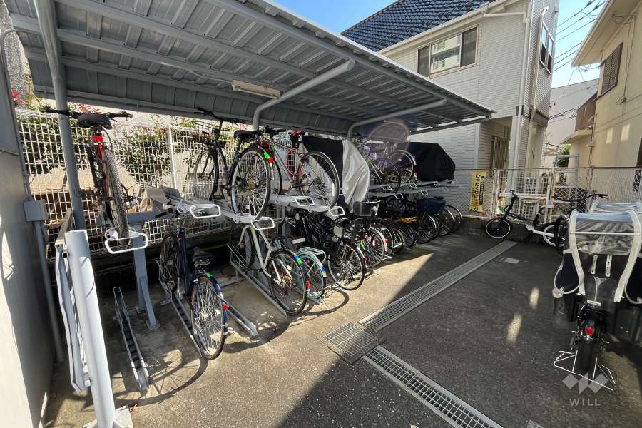 駐輪場（屋根付き）