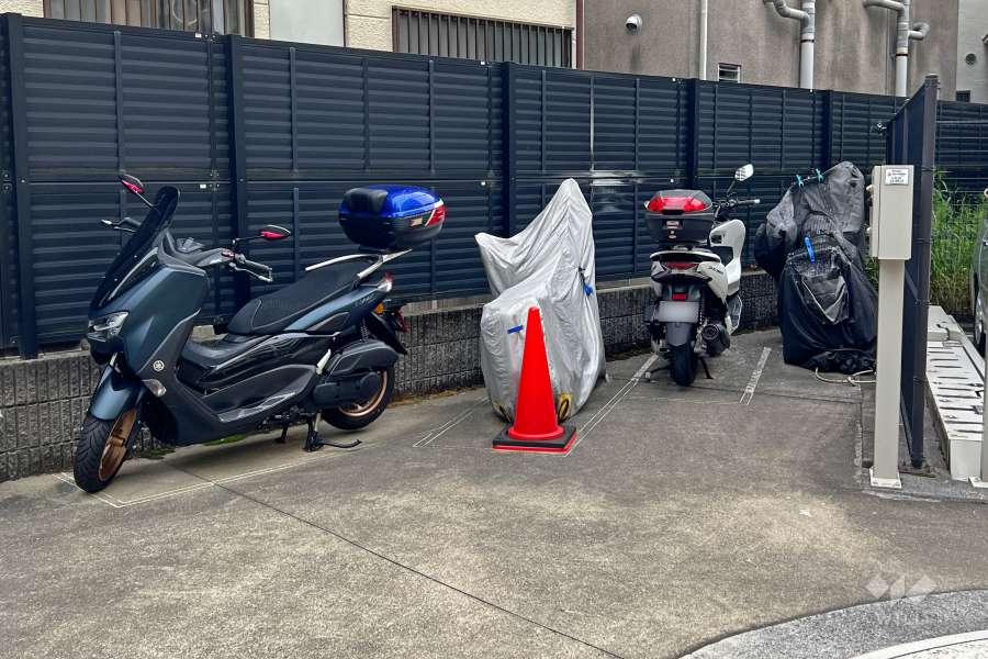 バイク置場