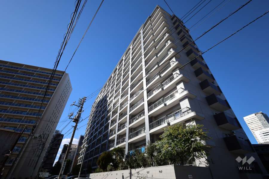 中野本町マンションの外観（南東側から）