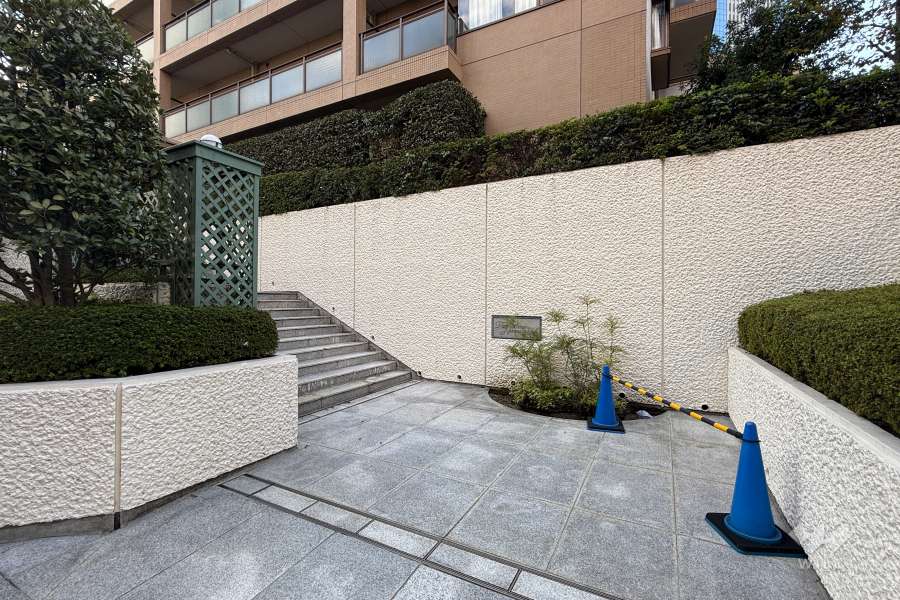 エントランスアプローチ