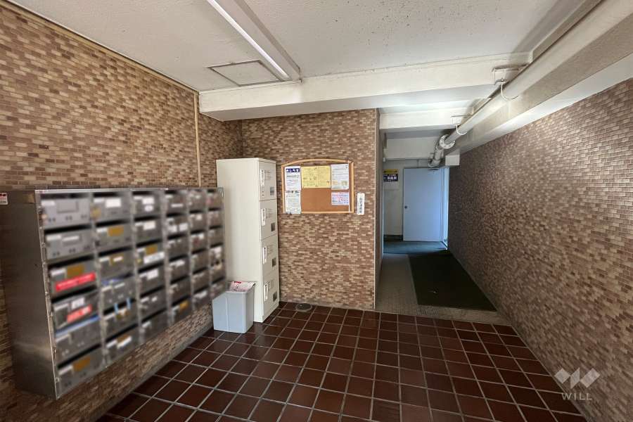 エントランスホール