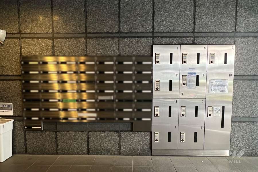 宅配ボックスと共用ポスト