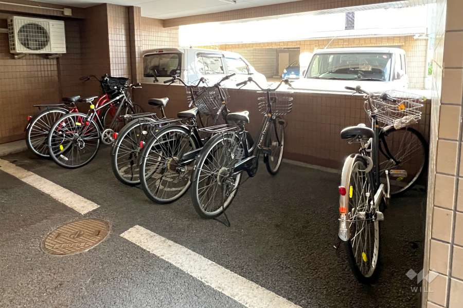駐輪場・バイク置場　