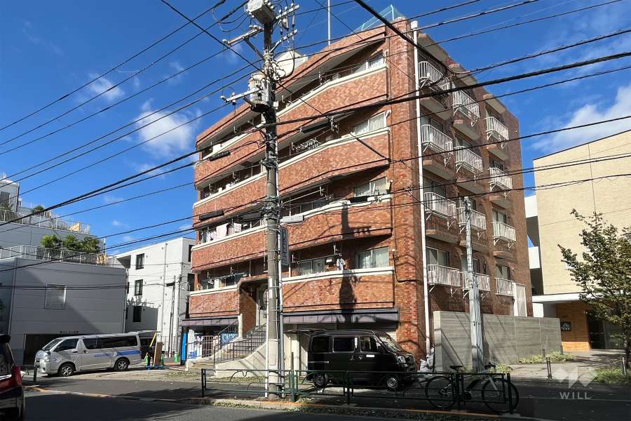 富士見スカイマンションの外観（南東側から）