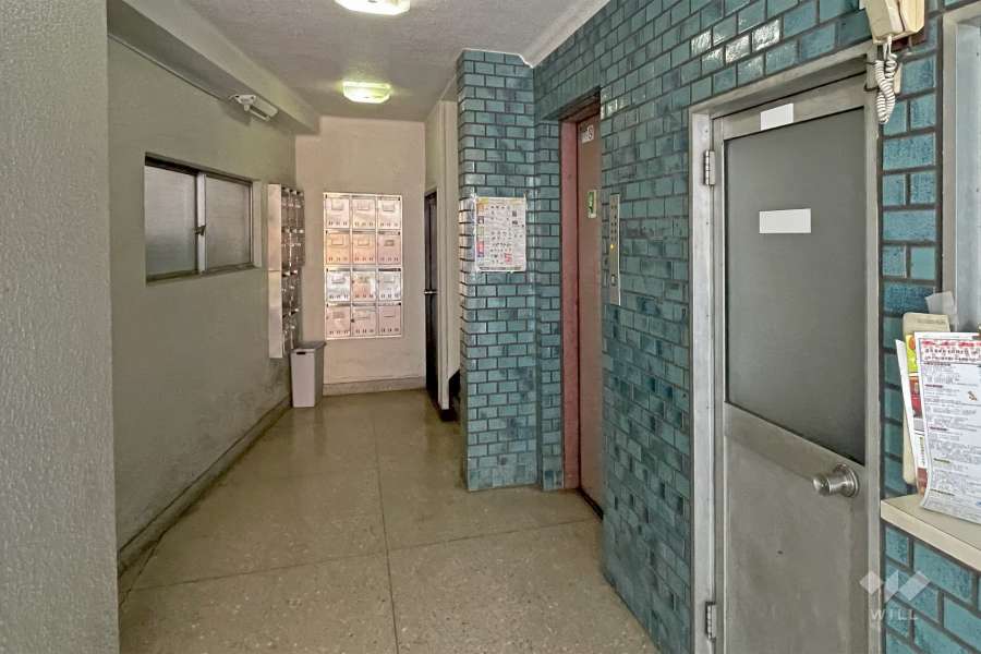 エントランス内