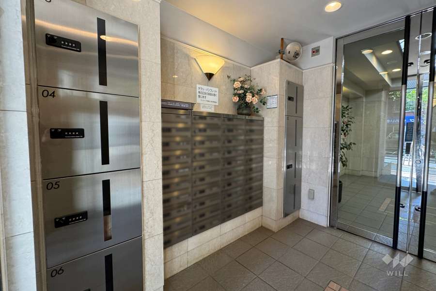 宅配ボックスと共用ポスト