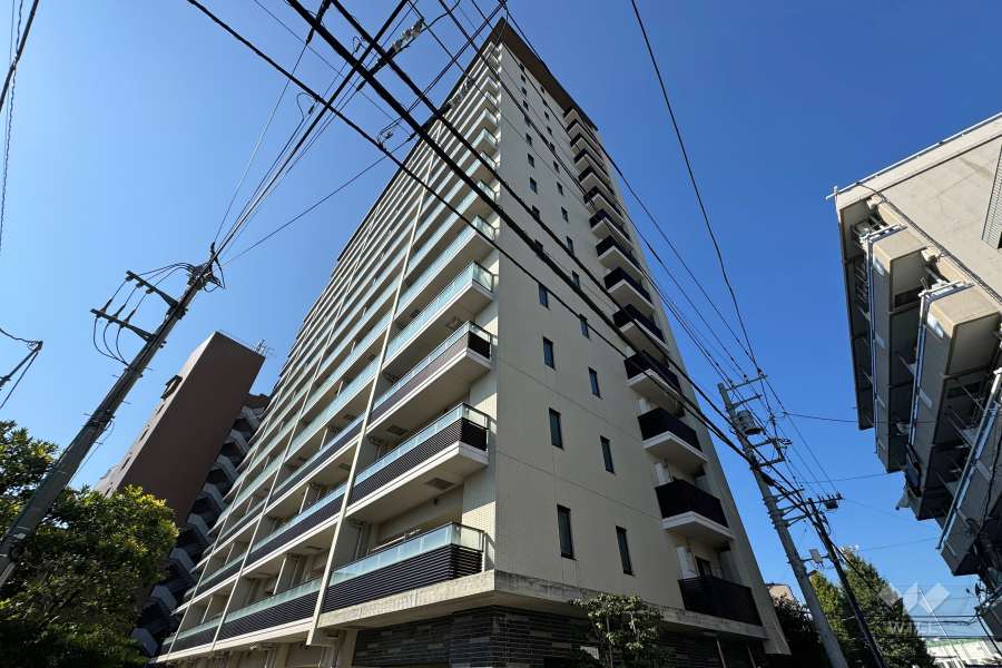 ザ・パークハウス中野富士見町の外観（北東側から）