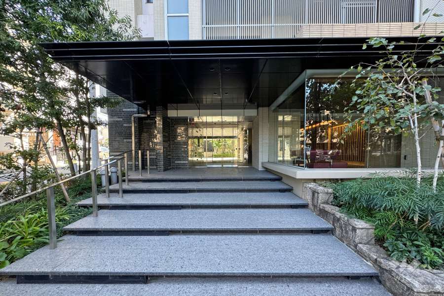 エントランスアプローチ