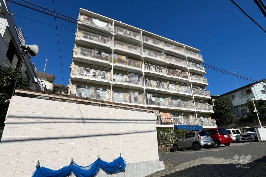 カサベルド富士見の外観（南西側から）