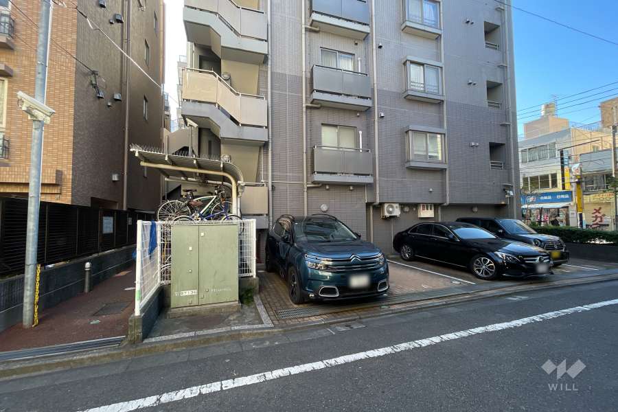 敷地内駐車場（屋外平面式）