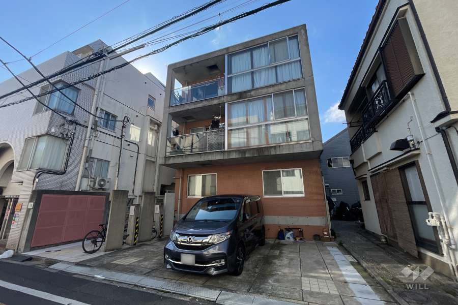 カサデトレス中野弥生町の外観（北東側から）