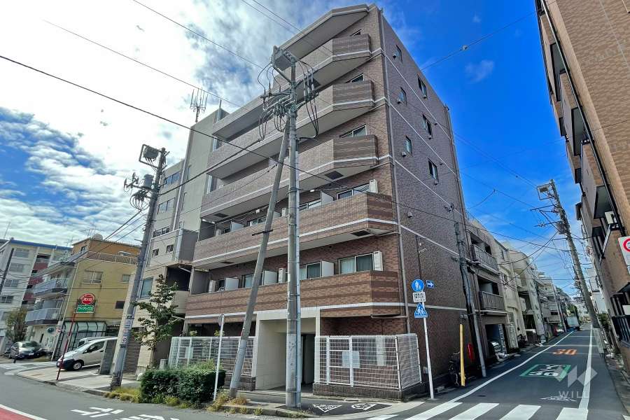 ディアレイシャス中野新橋の外観（北東側から）