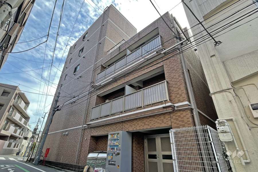 ディアレイシャス中野新橋の外観（北西側から）