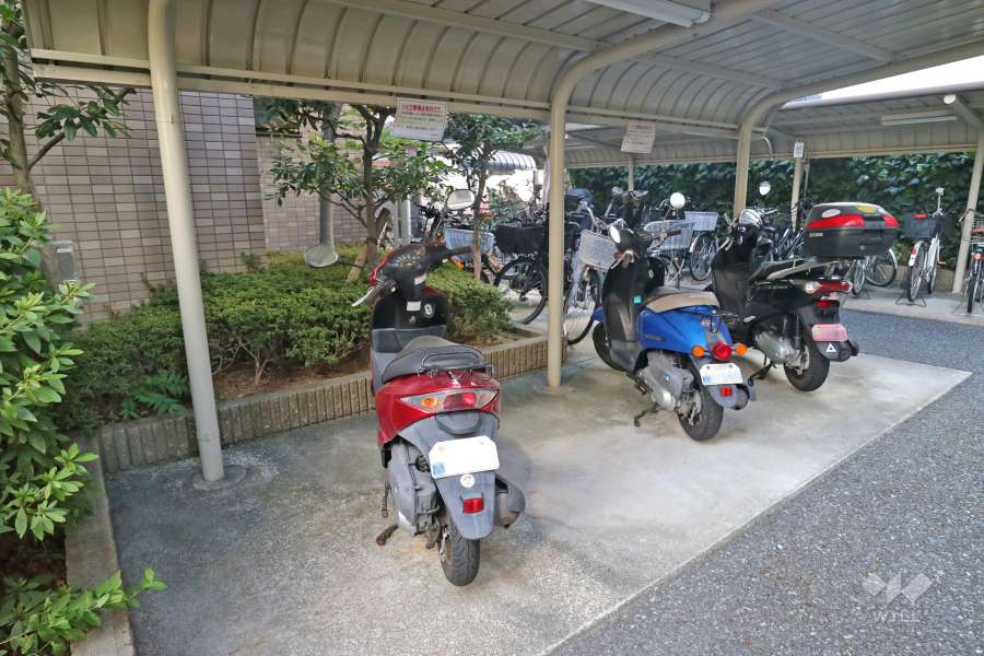 バイク置場