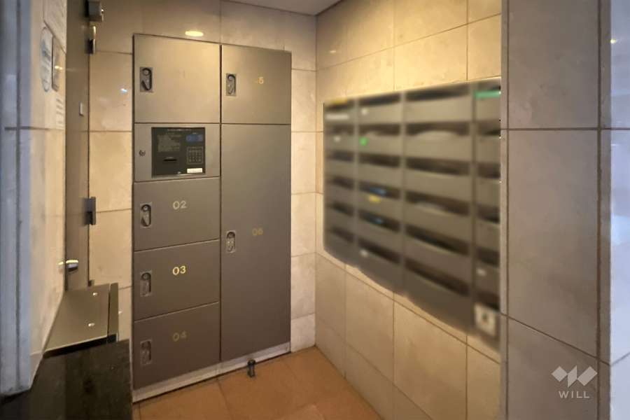 宅配ボックスと共用ポスト