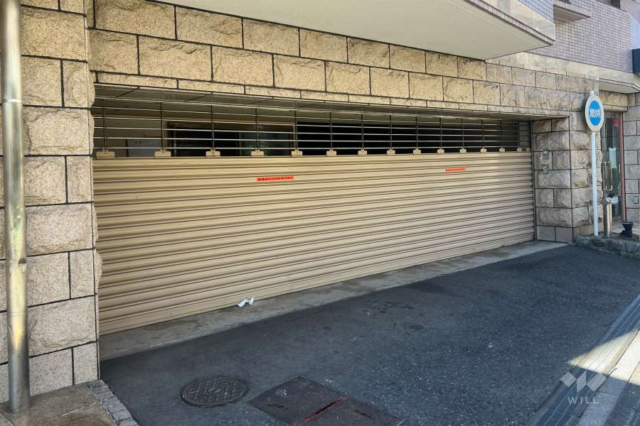 敷地内駐車場（屋内平面式）