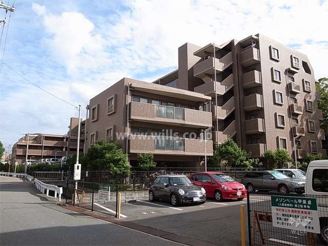 ライオンズマンション西宮門戸の外観（北西側から）