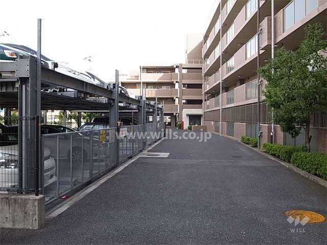 機械式の敷地内駐車場