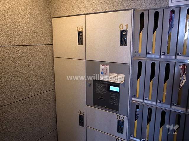 宅配ボックスと共用ポスト