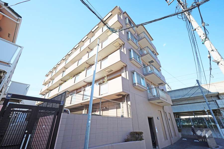 ユアコート富士見台の外観（南東側から）