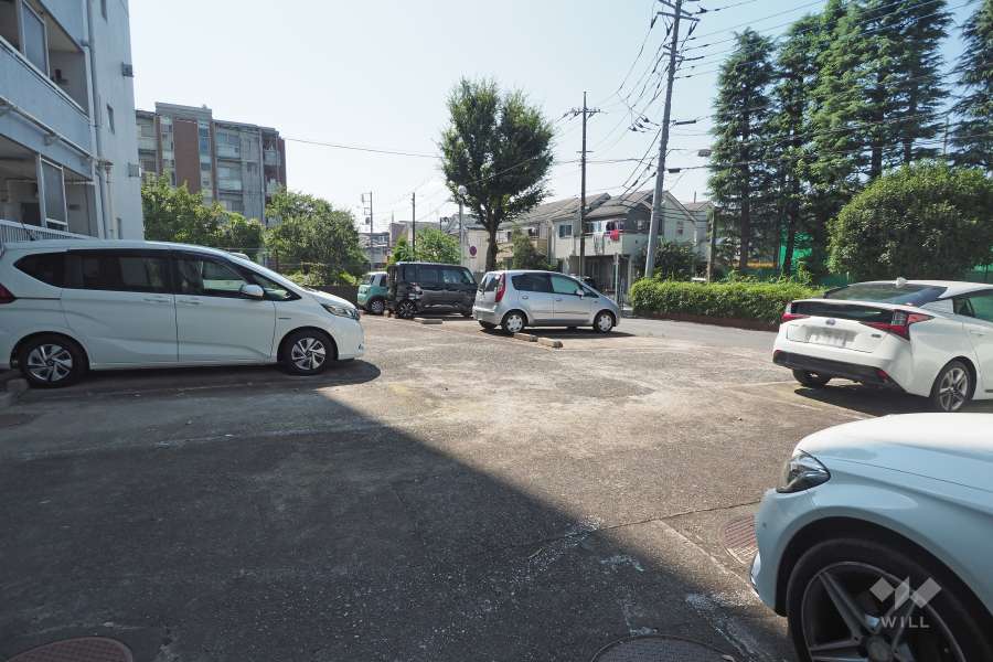 敷地内駐車場（屋外平面式）