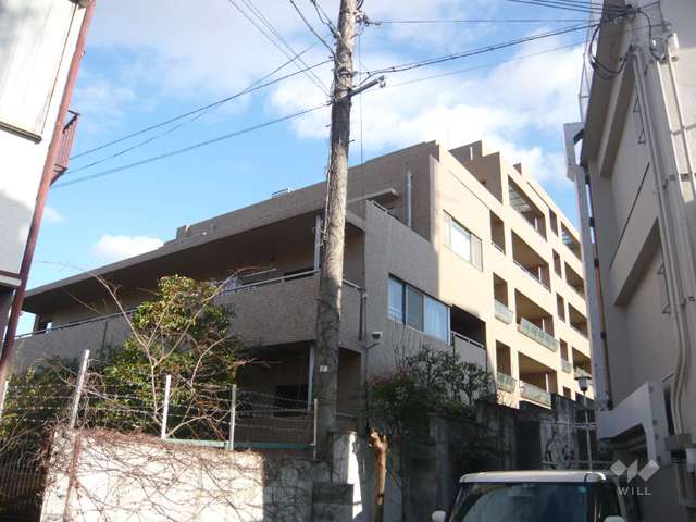 甲陽園南シティハウスの外観（北側から）