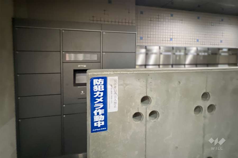宅配ボックスと共用ポスト