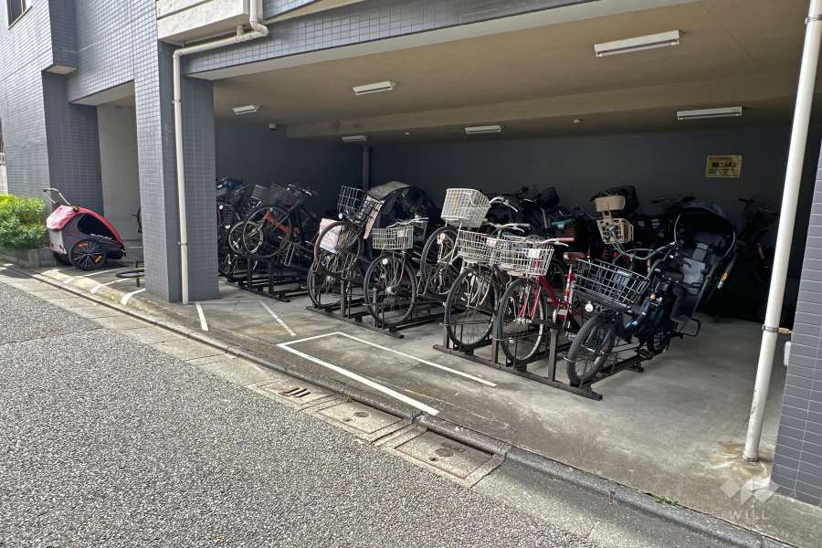 駐輪場