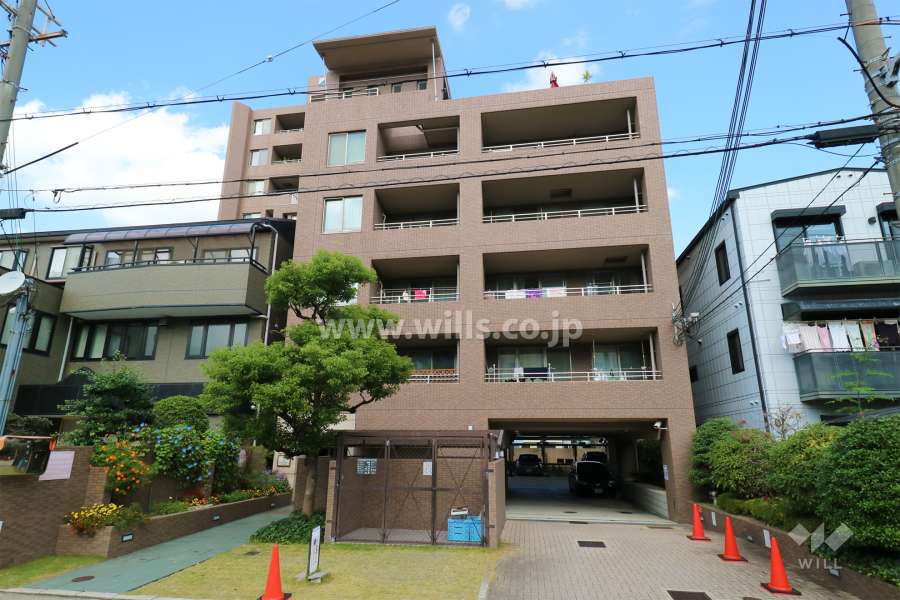 ベルク西宮シュトラールの外観（南東側から）