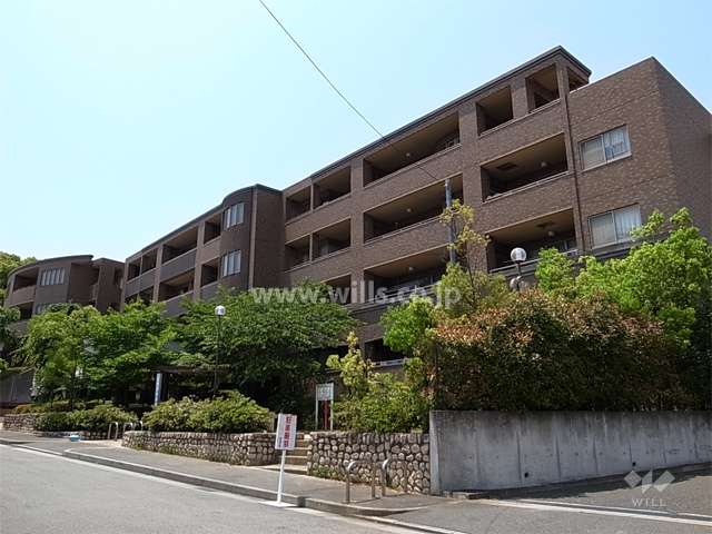 セレッソコート仁川の外観（北東側から）