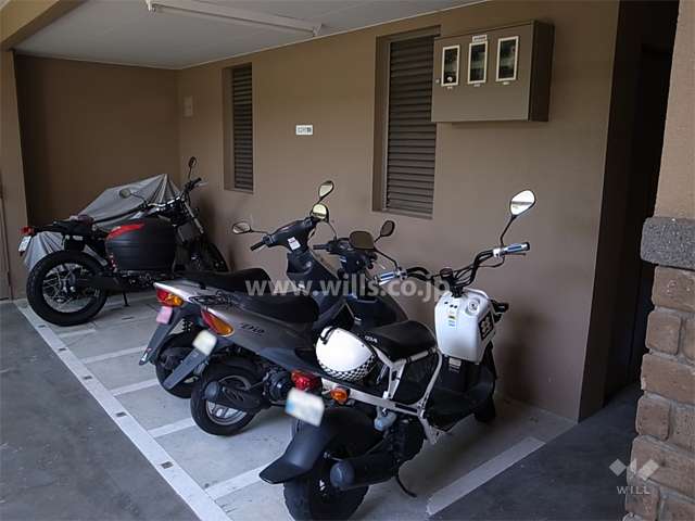 バイク置き場