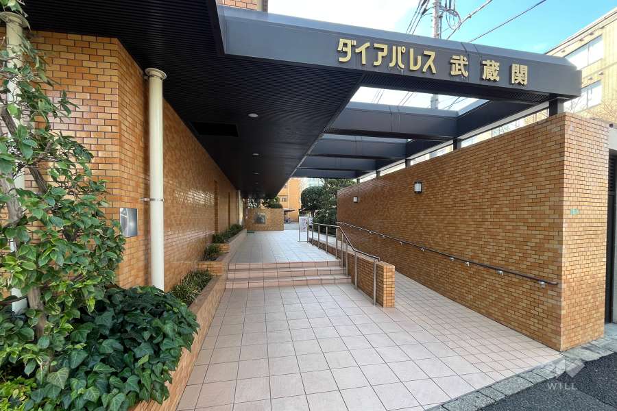 エントランスアプローチ