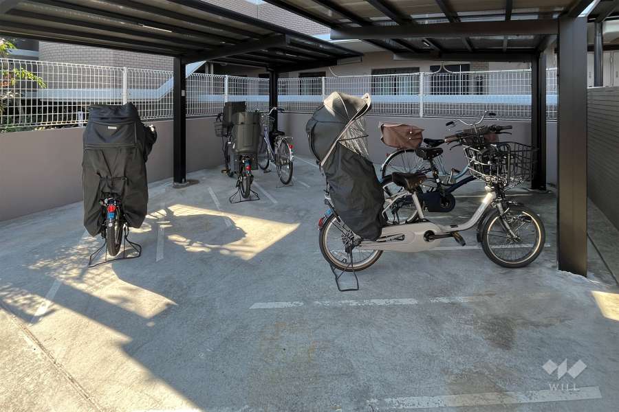駐輪場　