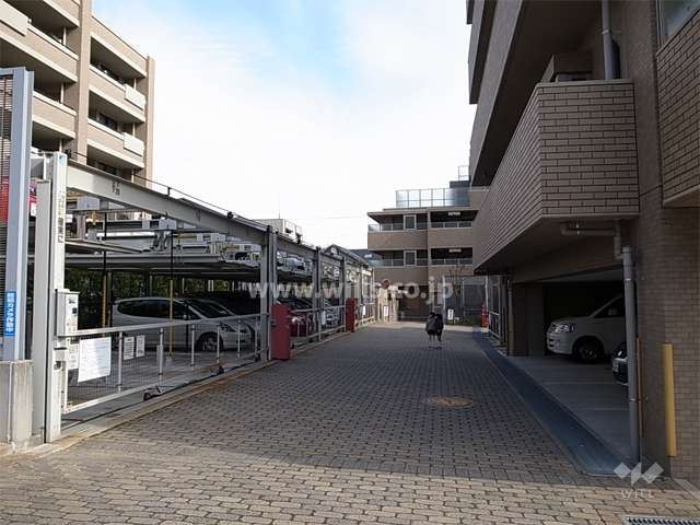 敷地内駐車場